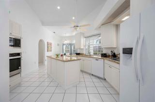 Princess - Hot Tub - Great Location - 3