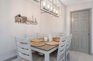 Pearl - Waterfront Rental in Great Location with Direct Gulf Access - 2