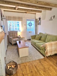 Entire Grade 2 listed cottage in Thornton-Le-Dale - 3