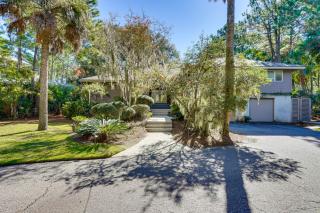 Golf and Tennis Paradise Lagoon-Front Kiawah Home - 7