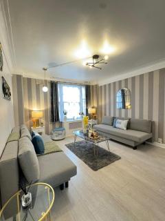 Hyde Park Cozy One Bed - 9