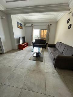 Furnished Appartment in Makepe - 3