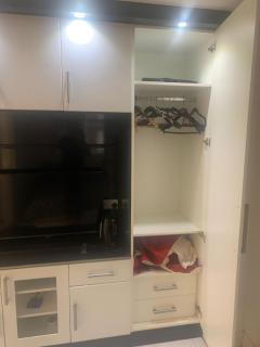 Furnished 1 Bed ensuit independent space with Parking - 5