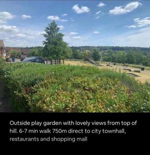 Furnished 1 Bed ensuit independent space with Parking - 1