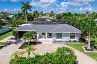 Serenity by the Gulf - Vesteva Vacation Rentals - 6