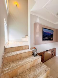 Casa moderna e extremamente confortável - R1552 - 5