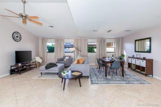 Shamrock Lakes - Lake View - Relaxing Pool & Dock - 1