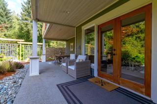 Shawnigan Suite B & B - 4