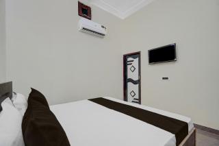 Hotel O Choudhary Hotel and Resort - 1