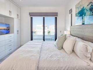 One-of-a-Kind Sunset Beach House Oceanfront/Islas Del Mar - 7