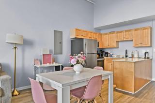 Pink playhouse sq near Progressive field & CSU - 0