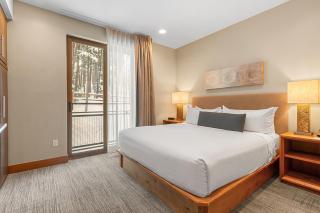 Grand Colorado on Peak 8 - 2 bedroom ski-in/ski-out - 2