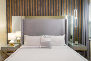 Stunning Luxury 9BR Encore Villa by Disney - 7