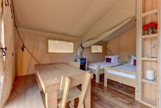 Cozy Heated Glamping Tent with Free Wine Tasting - 8
