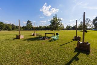 Boutique Glamping Stay by Lake Livingston - 2