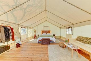 Hill Country Glamping with Unforgettable Skies - 6