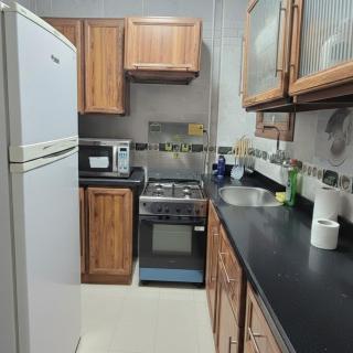 Rehab City Getaway - Near Airport - 6