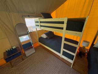 Waterfront Glamping Retreat near Lake Livingston - 3