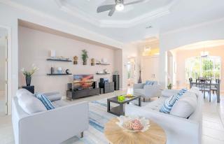 Sunshine-Quiet Cape Coral Neighborhood - Tiki Hut - 5