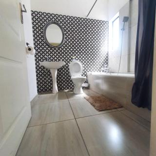 Effortless Budget Apartment Southernwood - 8