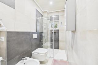 Attraktive Neubauwohnung,Balkone,WIFI,Parken im Hof,Ganze Ruhe - Bremen - 4