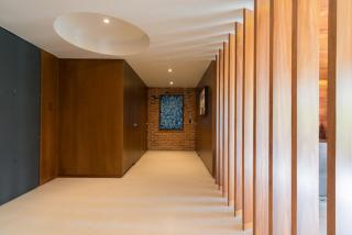 Sky High Luxury Penthouse - 4