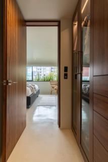 Sky High Luxury Penthouse - 2