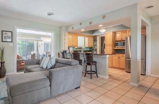 The Edison - Walking Distance to Gulf Course and Edison-Ford Winter Home - 9