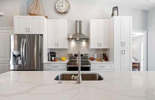 Vista Solare - Located by the Spreader with Gulf Access - 2