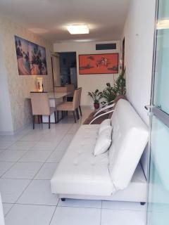 Quarto Individual para 3 Pessoas em AP Compartilhado - 9