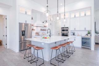 Whale ya Later New Villa Upscale Home - 4