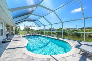 Wave N Sea - Waterfront Home with Outdoor Partial - 8