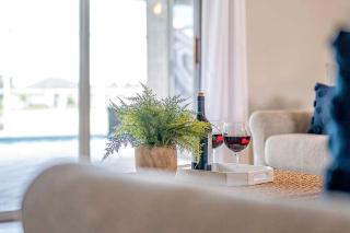 Wave N Sea - Waterfront Home with Outdoor Partial - 6