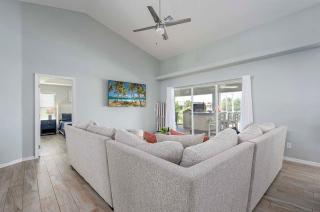 Wave N Sea - Waterfront Home with Outdoor Partial - 4