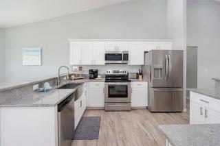 Wave N Sea - Waterfront Home with Outdoor Partial - 3