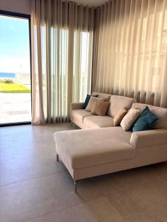 Sky & Sand Holiday Home - 4