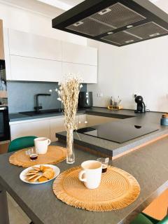 Sky & Sand Holiday Home - 5