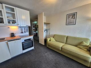 Appartement lumineux avec balcon Skis aux pieds - FR-1-502-412 - 2