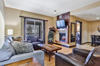 Fantastic Mountain View - Hot Tubs & Steam Room - 9