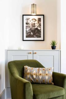 Apartment Nine Pelican House - 2