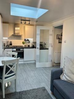 One Bed Apartment in the heart of High Wycombe - 0