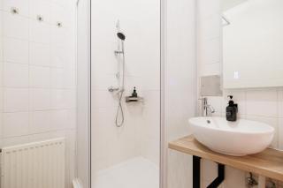 Vienna Central Haven - 2 Min to Westbahnhof - 7