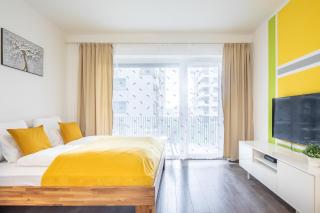 Balcony - Modern - Comfy - 5