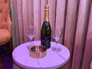 Dubai Spa Apartments - Jacuzzi, Sauna & Free Parking - 7