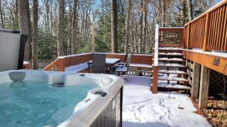 The Hideaway House - 9