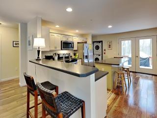 The Hideaway House - 3