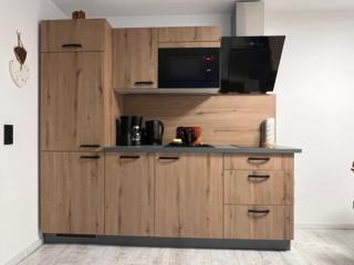 Souterrain-Ferienwohnung I 3-4 Pers I Garten & Gemeinschaftspool I Sachsenring - 2