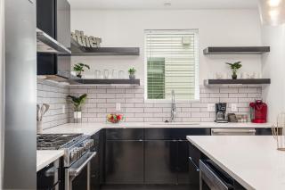 Citrine-Private Patio & Balcony-Near Germantown - 7