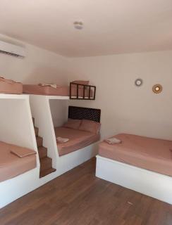 Villa Los Delfines 1 - 6