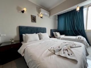 New pyramids way - Il Cairo - 1